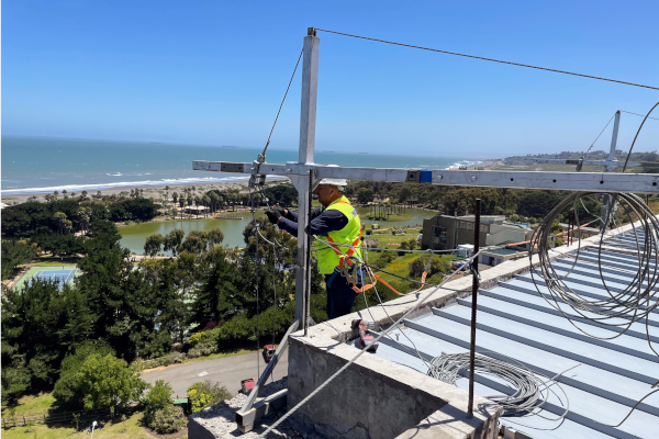 Soluciones de elevación de MacUP utilizadas en el proyecto costero Terrazas de Santa María de Razo Constructora.
